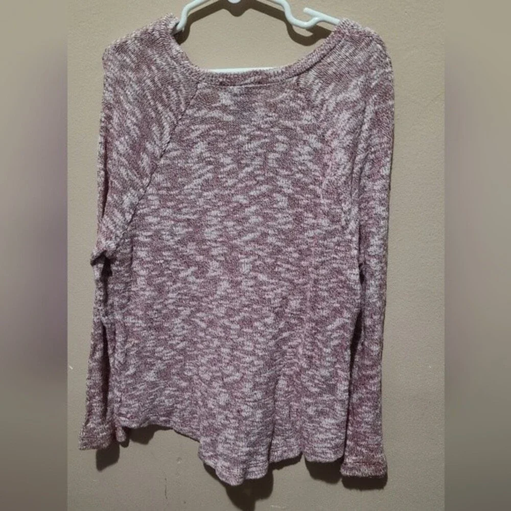 Old Navy purple and white light weight pullover sweater 6-7 *